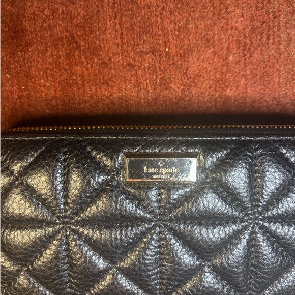 NEW! Kate Spade Whitaker Place Nisha Quilted Leather Zip Around Wallet - Picture 2 of 10